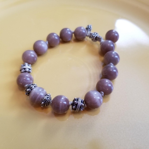 Gray moonstone and thai silver bracelet - Picture 1 of 3